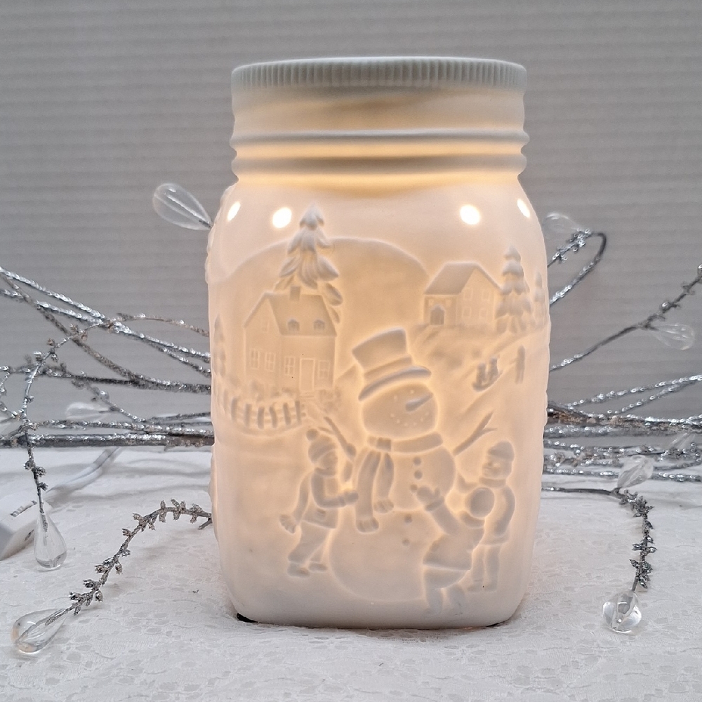 #AAD "Let It Snow" Scentsy Ceramic Snowman Holiday  White